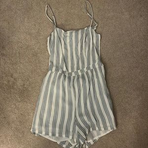 PacSun romper